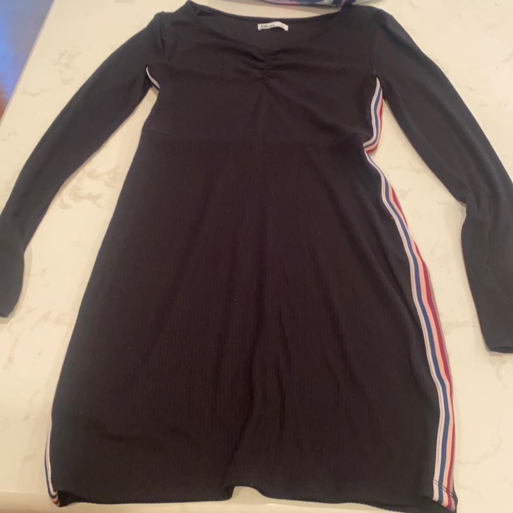 long sleeve tight black dress